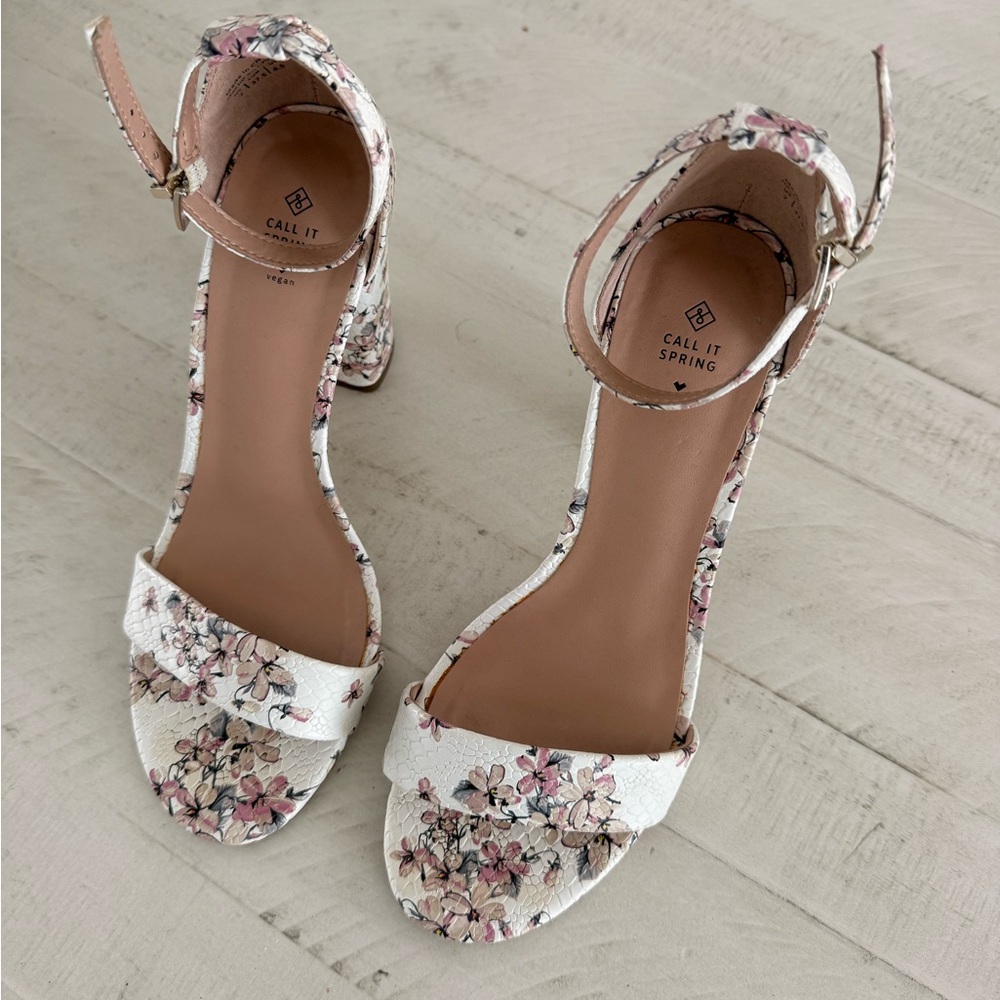 Call It Spring Floral Heels - White and Pink - Picture 5 of 5